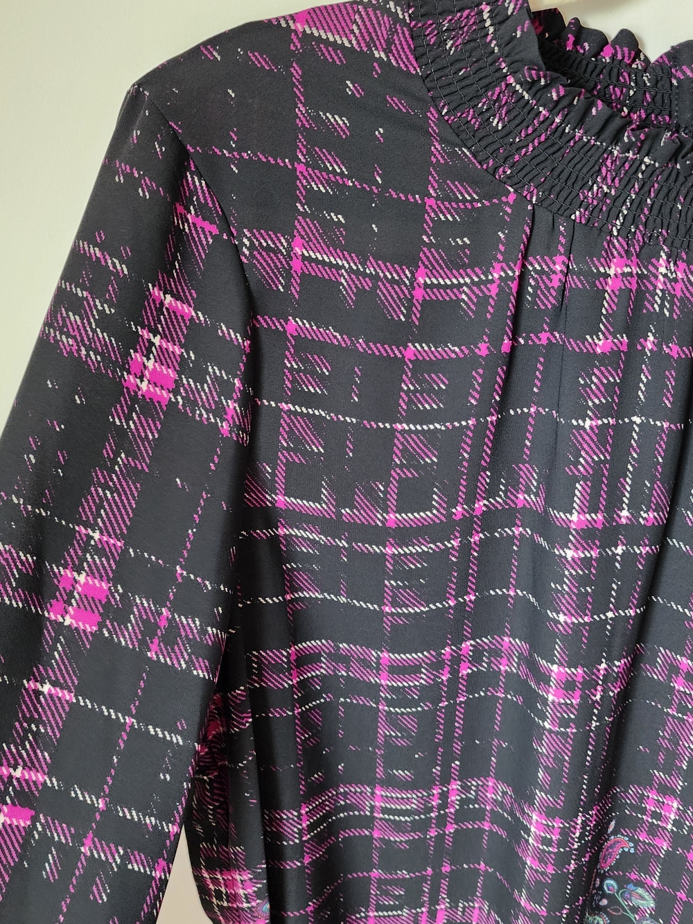 Plaid Paisley Tunic Blouse - Picture 5 of 11